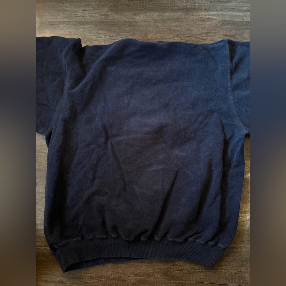 Vintage Yamaha Men's Navy Blue Sweater - Picture 7 of 7